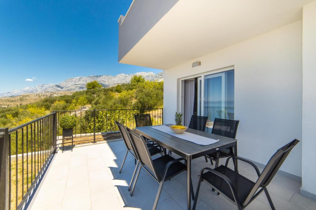 Luxury Holiday Home Dioniz Podgora Zewnętrze zdjęcie